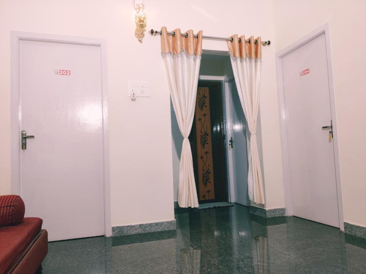 S3 Beach House Pondichéry Extérieur photo